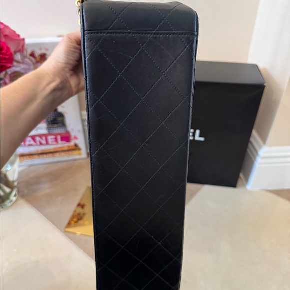 Chanel Black Quilted Vintage Jumbo Leather Bag - Picture 11 of 16